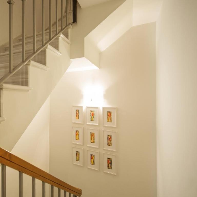 Lateral Suite Rodo - Casa de 4 dormitorios - 16
