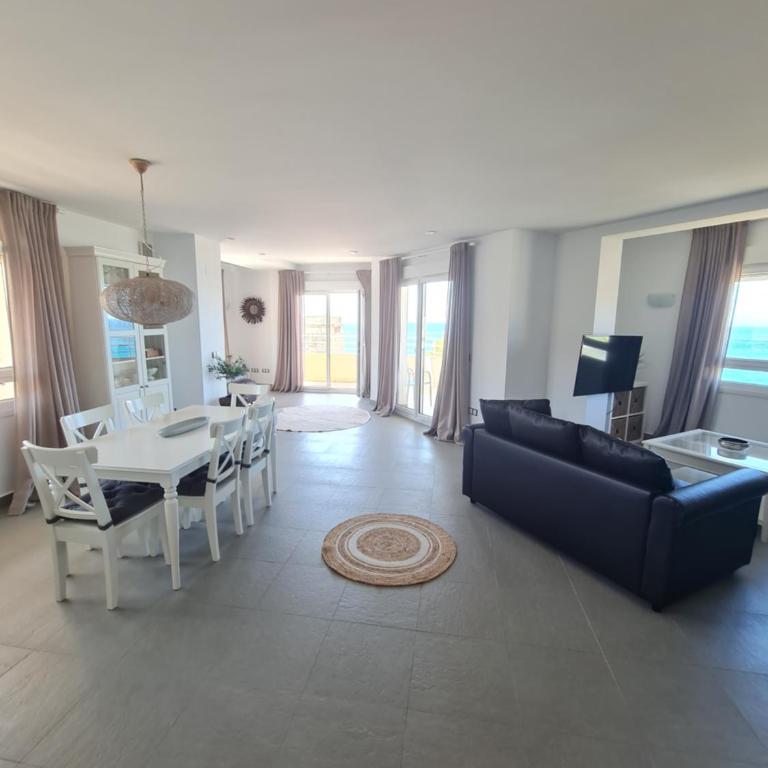 Moraira Beach - Three-Bedroom Apartment - 25