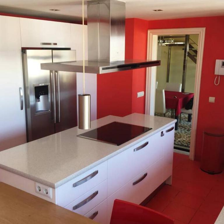 Penthouse with private pool, hot tub jacuzzi with sea views and chill-out zone, close to the sea - Three-Bedroom Apartment - 27