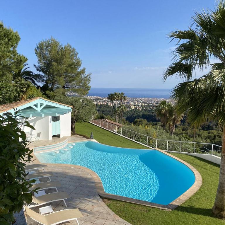 VILLA NICE-GAIRAUT by RIVIERA HOLIDAY HOMES - Villa avec Piscine Privée - 9