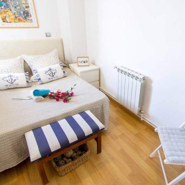 Primera linea de mar. Apartamento turístico Salou - Apartment - 33