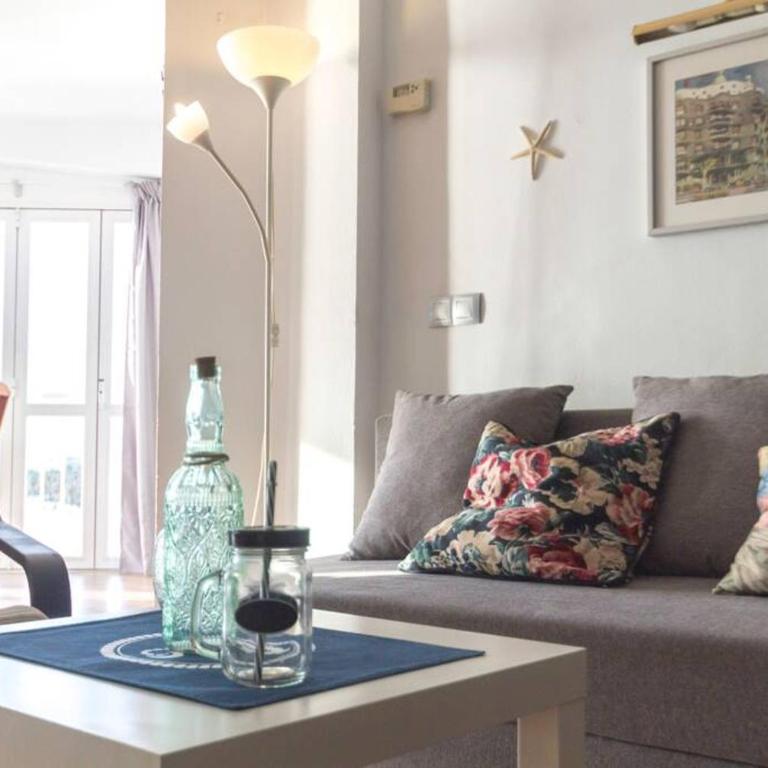 Primera linea de mar. Apartamento turístico Salou - Apartment - 39