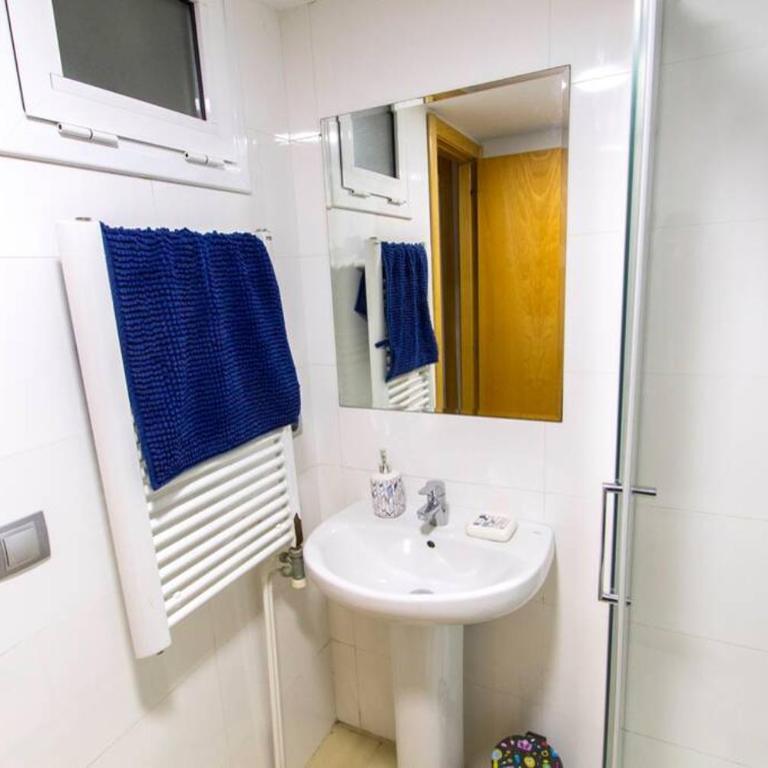 Primera linea de mar. Apartamento turístico Salou - Apartment - 45