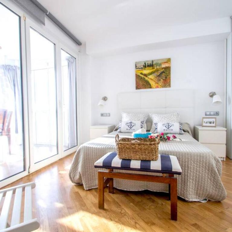 Primera linea de mar. Apartamento turístico Salou - Apartment - 23