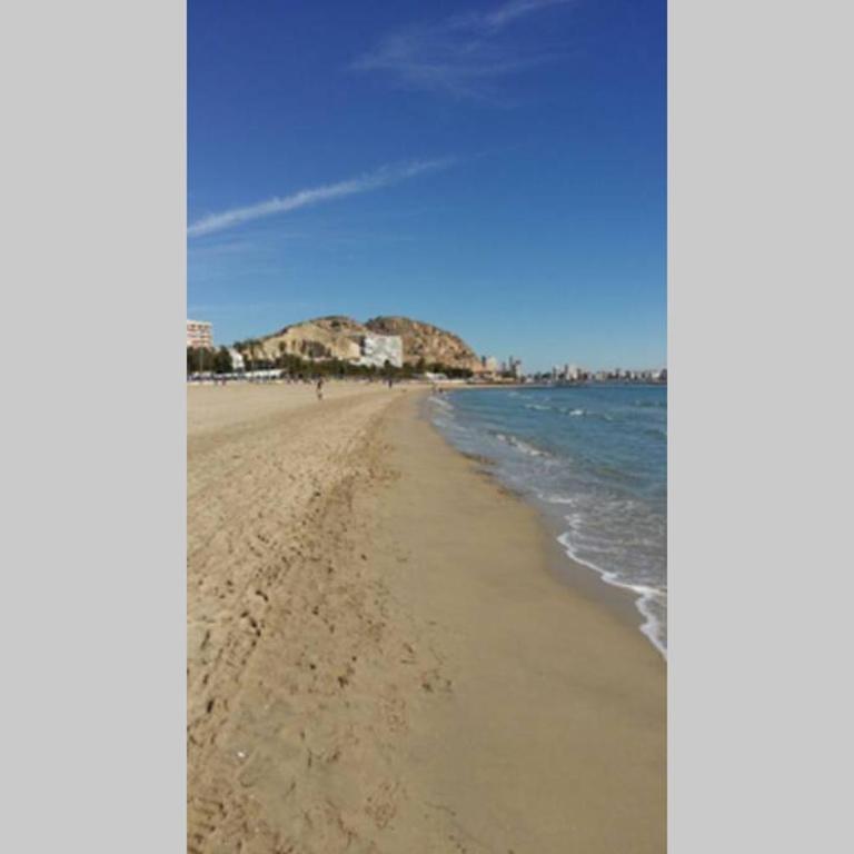 Aurora BeachHouse 300m from the beach with large beaitiful terrace - Casa de 3 dormitorios - 24