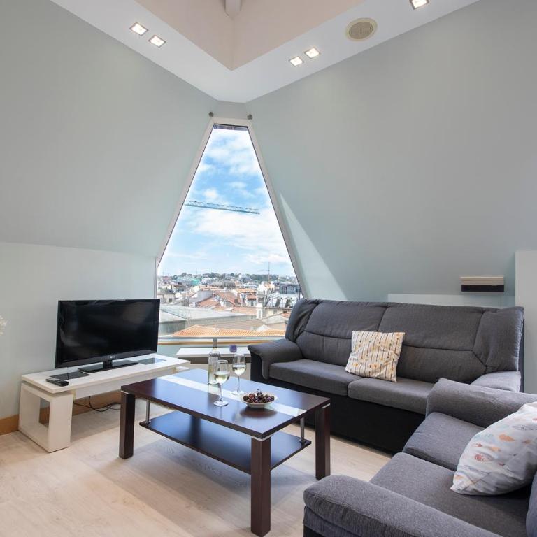 LUXURY DUPLEX PENTHOUSE WITH TERRACE-OLD TOWN - Apartamento de 3 dormitorios - 2