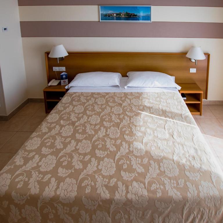 Hotel Alpi - Camera Matrimoniale/Doppia con Letti Singoli - 6