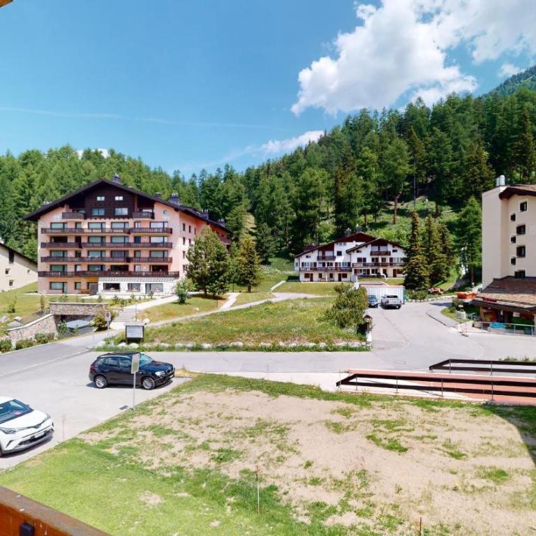 Rosatsch 13 - Apartment mit Blick auf die Berge - 24