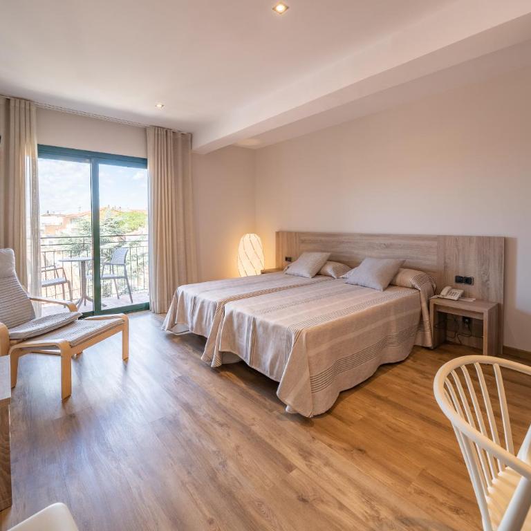 Hotel Medes II - Superior Double Room - 8