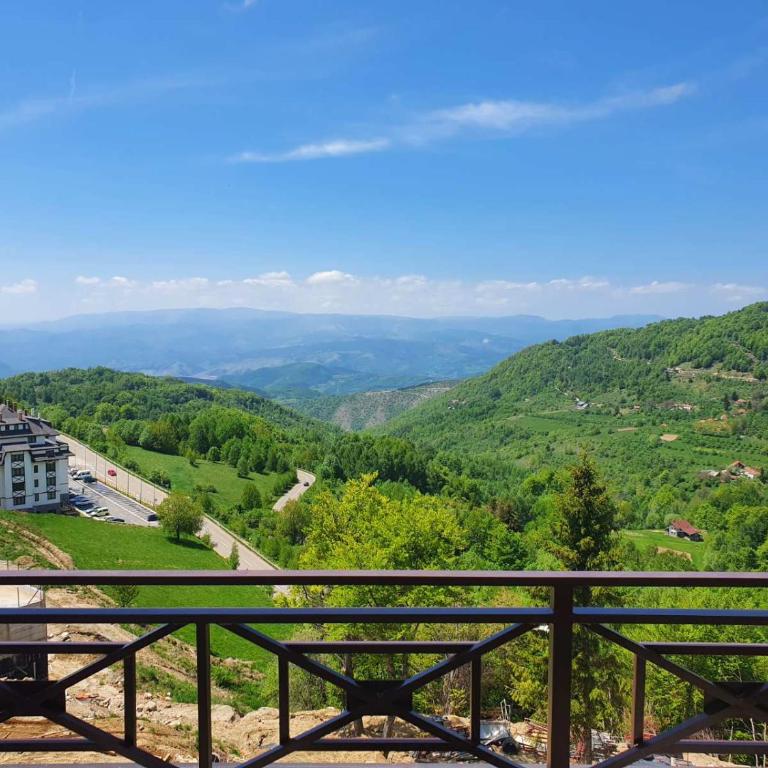 Milmari P79 - Apartment with Mountain View - 20