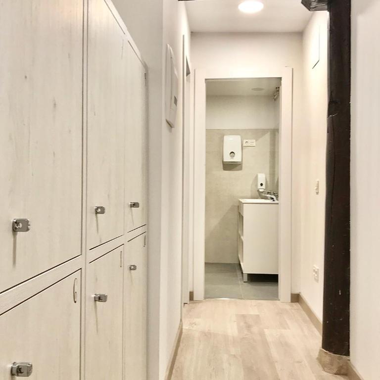 Quartier Leon Hostel Jabalquinto - Cama en habitación compartida mixta con baño privado - 18 camas - 10