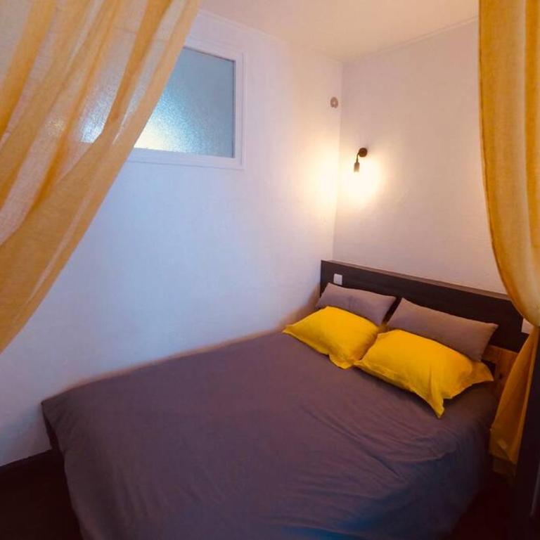 Grand studio à deux pas du Vieux Port - Appartement 1 Chambre - 2