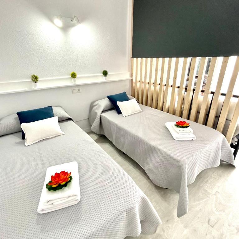 APARTBEACH FONT DE MAR 5º Clima Piscina y Vista Playa - Apartamento Estudio con vistas al mar - 3