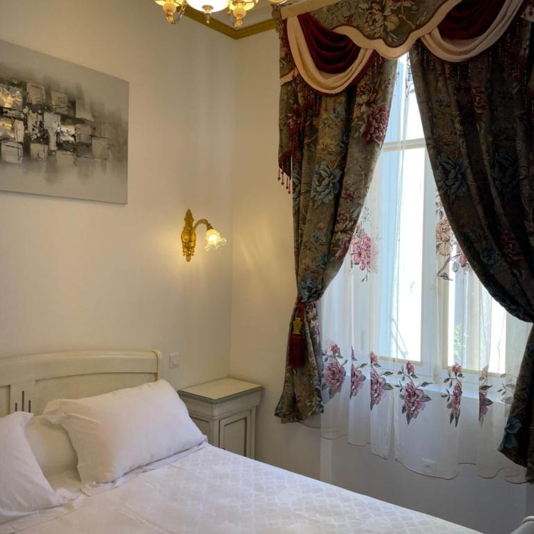 Appartement Maison de L'Église du Couvent - Studio Familial - 10