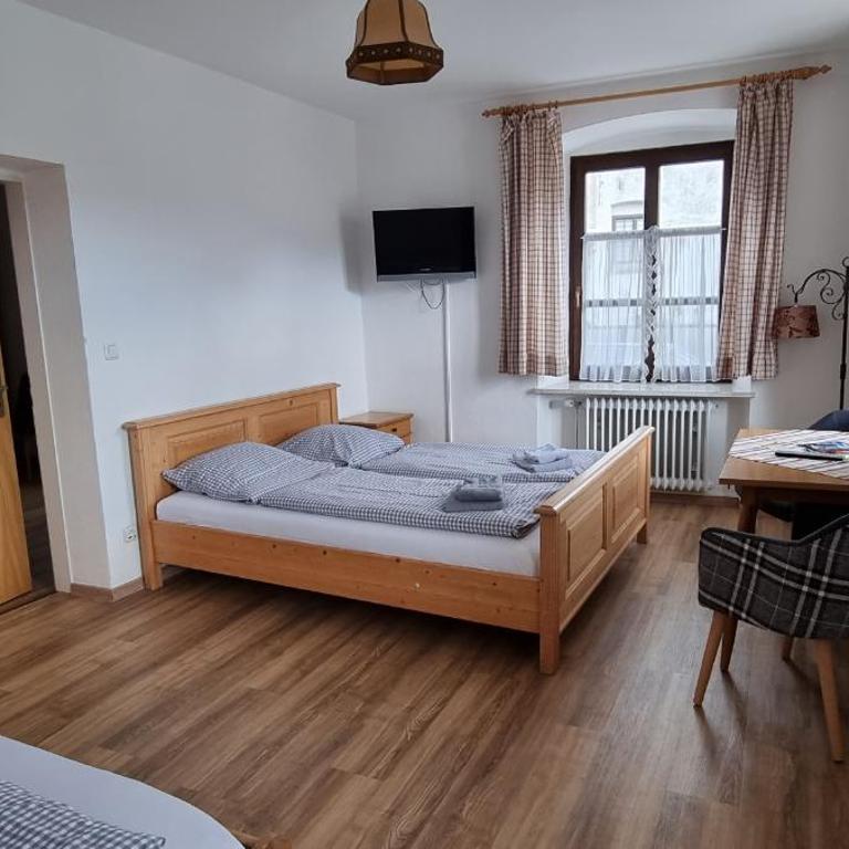Gasthof zum Rassen - Dreibettzimmer - 1