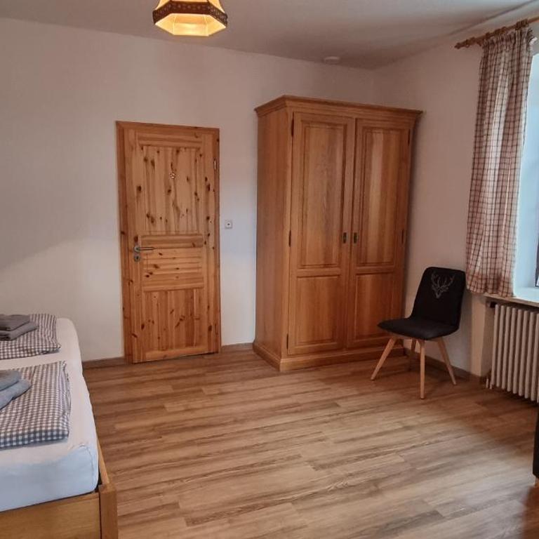 Gasthof zum Rassen - Dreibettzimmer - 5