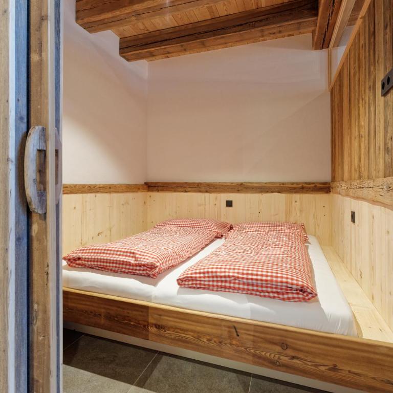 Tischlerhof Alpine Living - Appartamento con 2 Camere da Letto e Balcone - 9