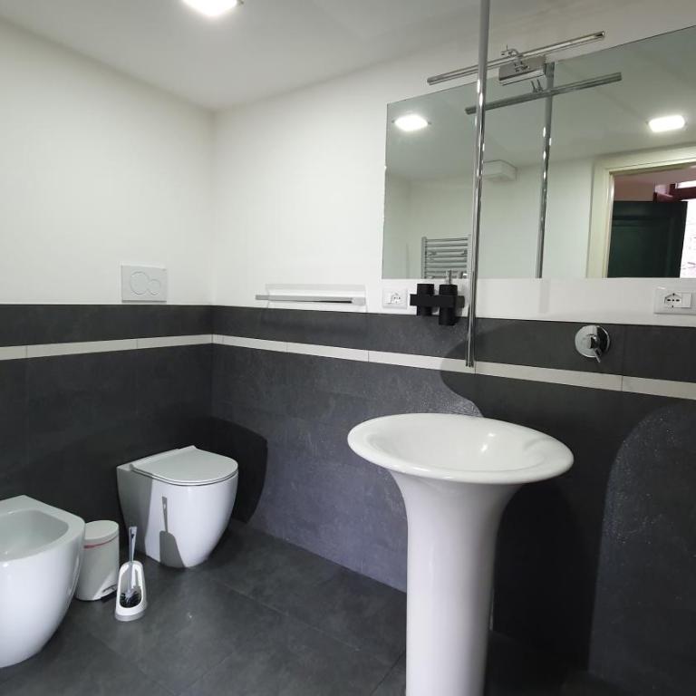 Palazzetto la Fonte - Camera Matrimoniale Deluxe con Doccia - 2
