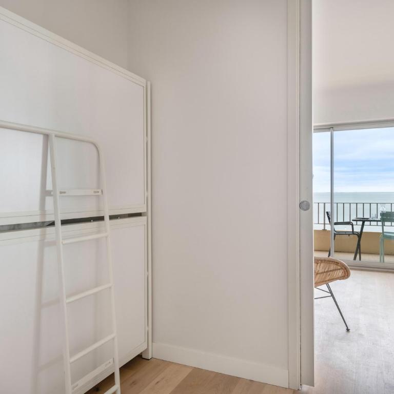 Vue mer ! Appartement pour 4 - Appartement - 12