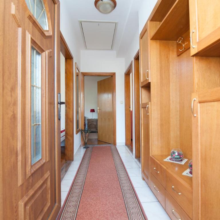 Apartman Sofija - Apartman sa 2 Spavaće Sobe - 2