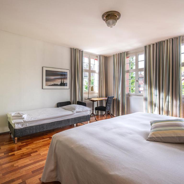 Hotel Hofgarten Luzern - Standard Dreibettzimmer - 5