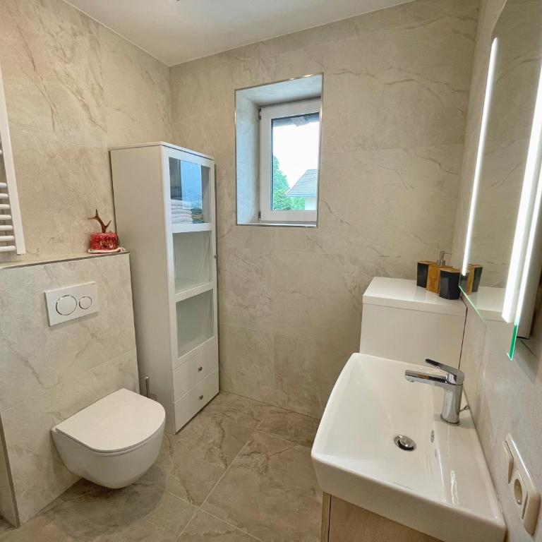 Pension Erlhof - Apartment mit 2 Schlafzimmern und Balkon - 9
