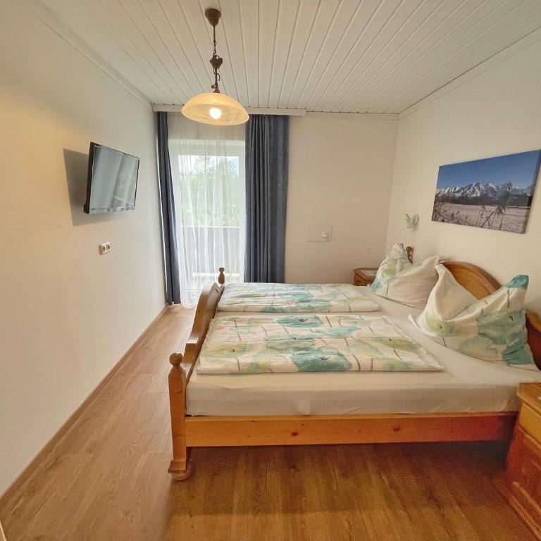 Pension Erlhof - Apartment mit 2 Schlafzimmern und Balkon - 6
