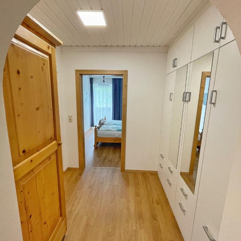 Pension Erlhof - Apartment mit 2 Schlafzimmern und Balkon - 4