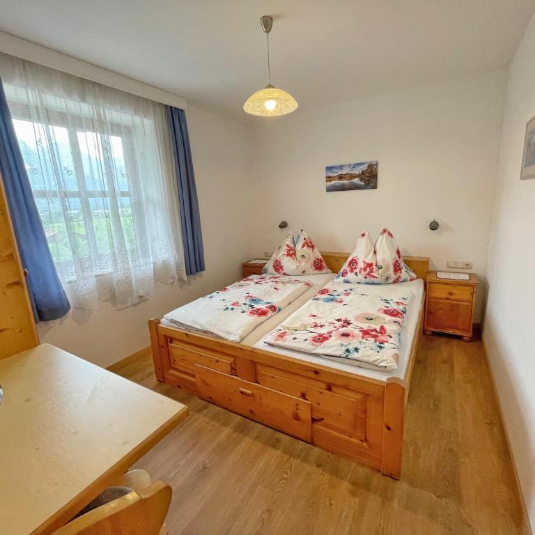 Pension Erlhof - Apartment mit 2 Schlafzimmern und Balkon - 7
