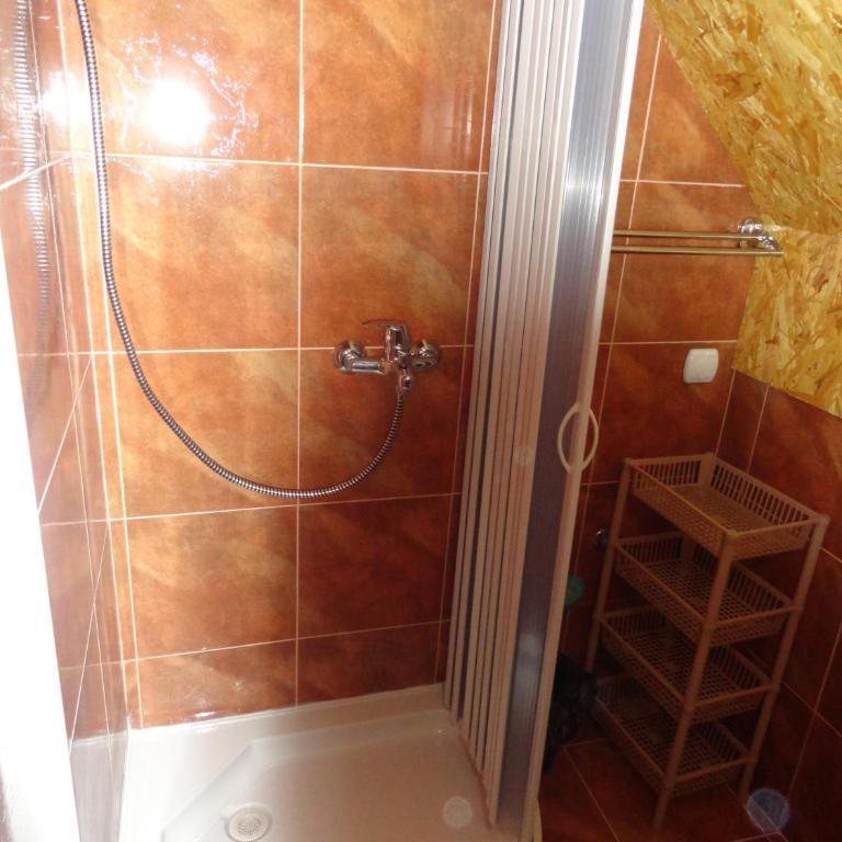 Guest House Happy - Chambre Double Standard avec Salle de Bains Commune - 8