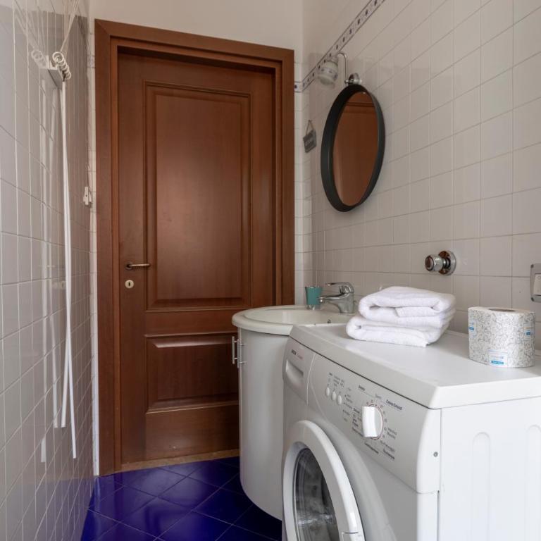 GetTheKey Silvani Apartment - Appartamento con 3 Camere da Letto - 23