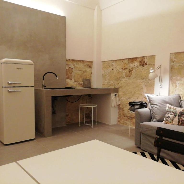 Casa Lunya - Two-Bedroom Apartment - 24