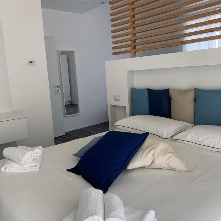 Blue Bay Suite & Spa - Monolocale Matrimoniale Deluxe - 12