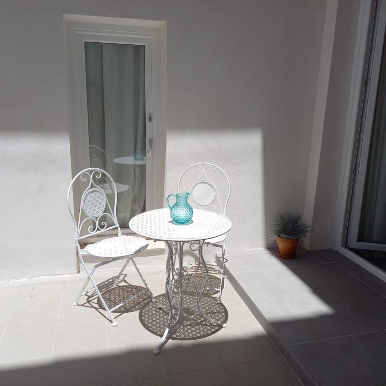 Casa Lunya - Two-Bedroom Apartment - 26