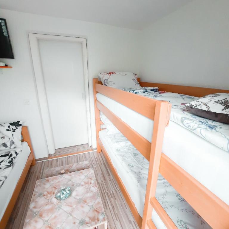 Holiday Home CASTLE - Apartman sa 2 Spavaće Sobe - 13