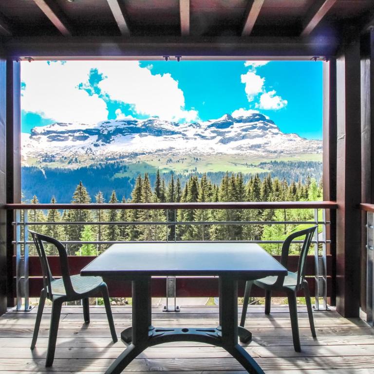 South-facing renovated 2-bed apartment Les Terrasses d'Eos - Appartement avec Vue sur la Montagne - 1