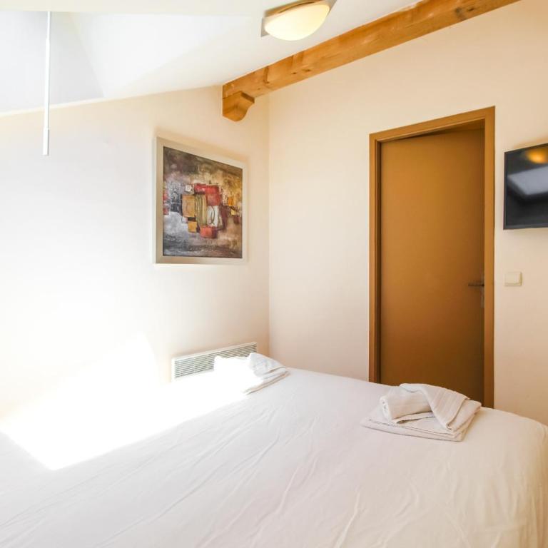 Beautiful one-bedroom apartment with fireplace and stunning views - Appartement avec Vue sur la Montagne - 24