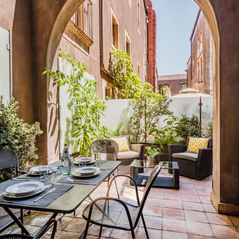 Ferrini Home - Via Monte Sant'Agata - One-Bedroom Apartment with Terrace - 10