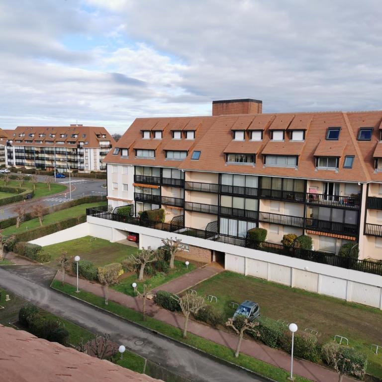 Bel appartement T2 150m plage et tous commerces - Apartment mit 1 Schlafzimmer - 17