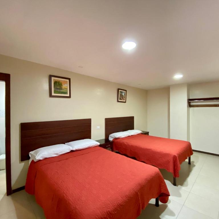 Hotel Carrion - Deluxe Double Room with Two Double Beds - 5