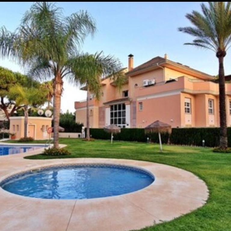 Jardines de Lunamar - Two-Bedroom Apartment - 1