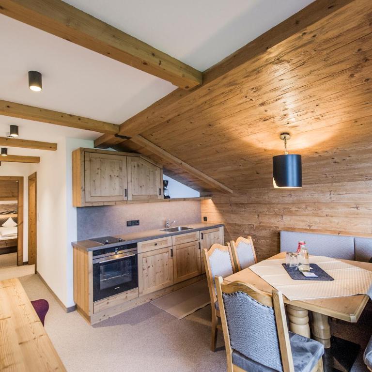 Alpengasthof Rossmoos - Apartment mit Balkon - 8