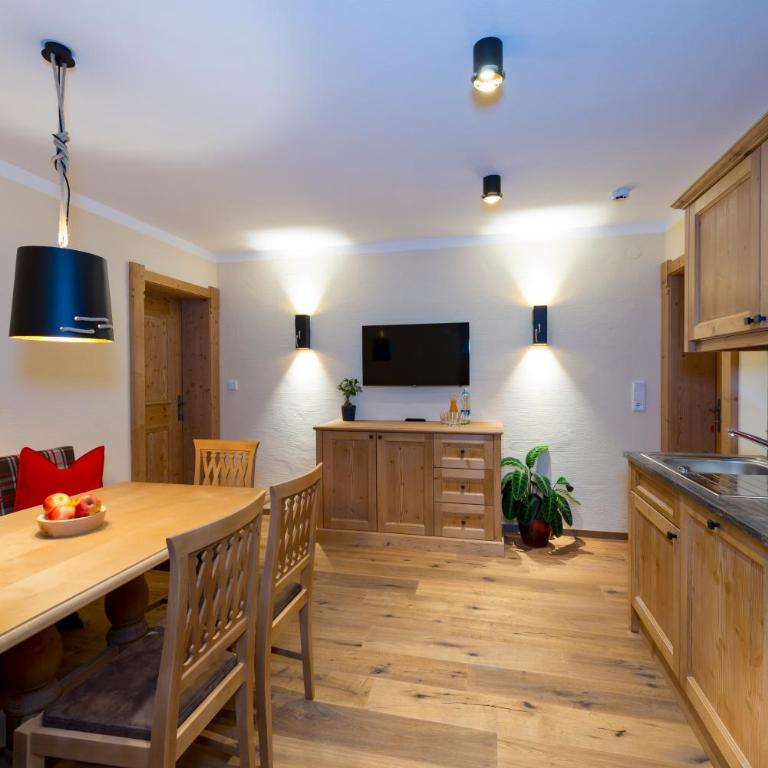 Alpengasthof Rossmoos - Apartment mit Balkon - 11