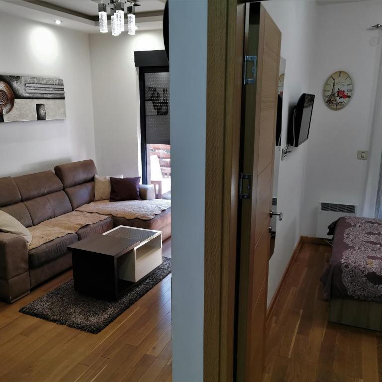 Apartment Mihajlović - Apartman - 25