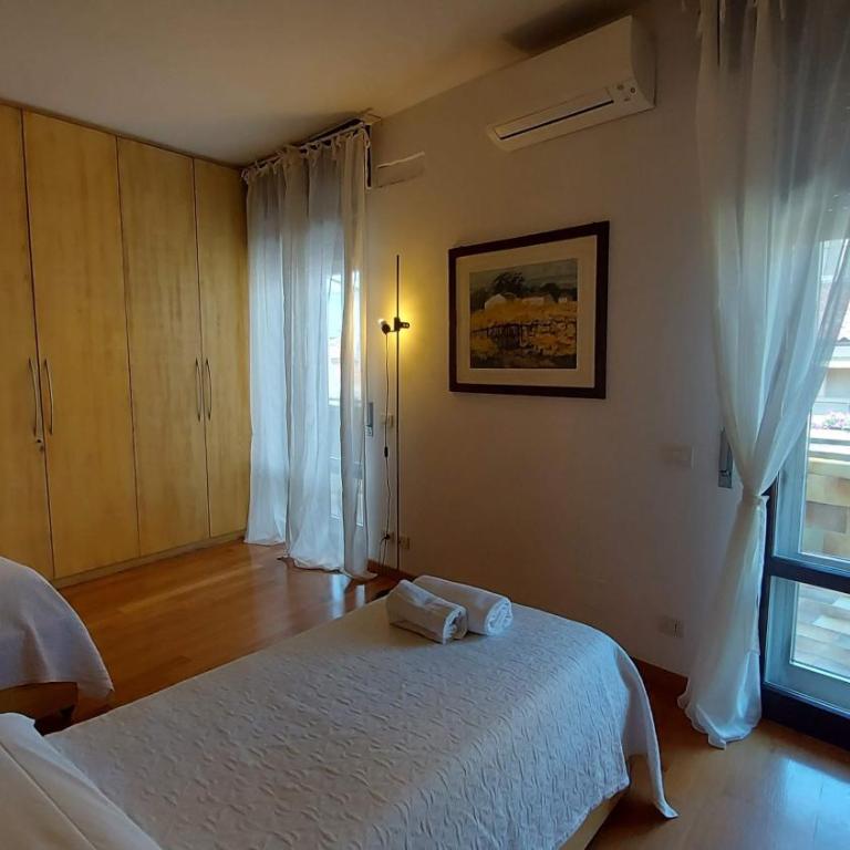 Marconi Rooms – Porta Leoni - Appartamento con Terrazza - Via Stella 19 - Edificio Separato - 8