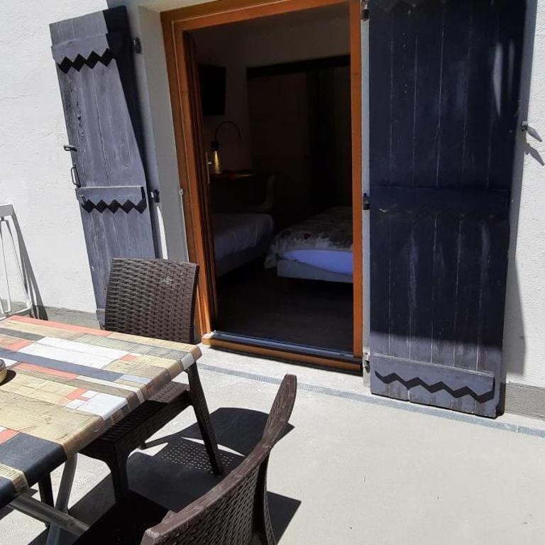 Hôtel Chastellares - Chambre Triple avec Terrasse - Vue sur Piste - 4