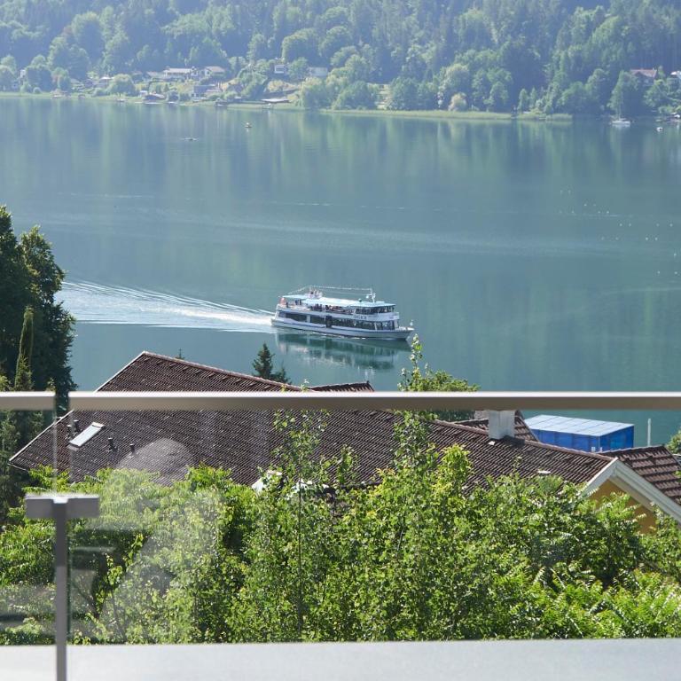 Luxury Lakeview Apartment 19 I Gerlitzen-Ossiachersee I Alpe Maritima - Two-Bedroom Apartment - 2