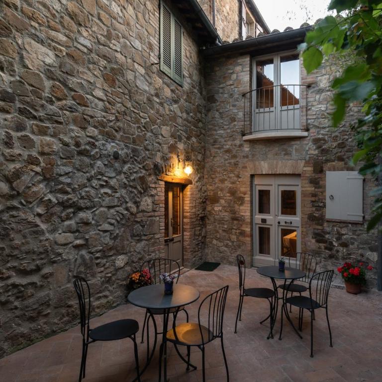 Casa Franci Montalcino - Queen Room - Disability Access - 1