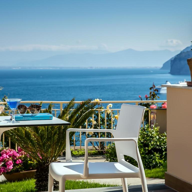 Hotel Miramare - Camera Deluxe Matrimoniale/Doppia con Letti Singoli con Vista Mare - 2