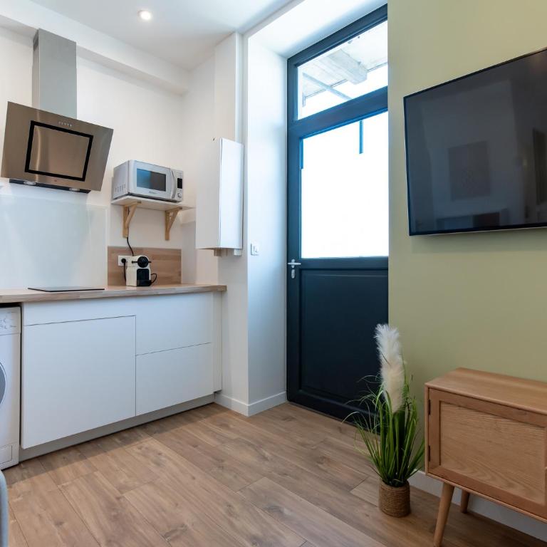Bourgoin T2 proche Gare Netflix Tout Confort - Apartamento de 1 dormitorio - 8